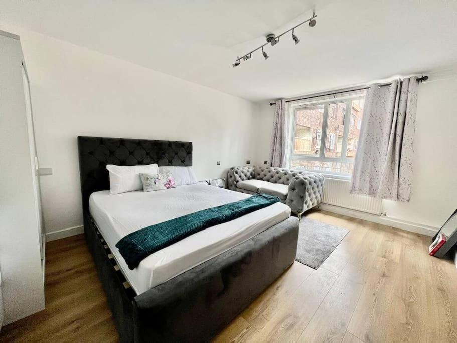 Apartment Lovely 2br In Bow, E3 London